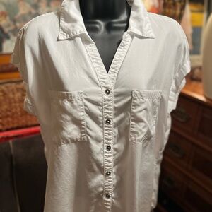 Style and company short sleeve white button down shirt